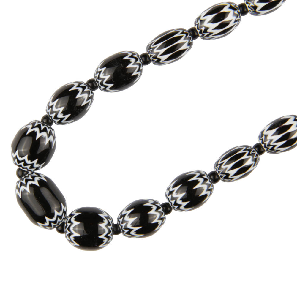 Ercole-Moretti-Vintage-collection-collana-antica-in-perle-in-vetro-di-Murano-antique-pearl-glass-necklace-COLL_ROS_N_65_1.jpg Collana Vintage con perle Rosetta nere 65 cm - immagine 1